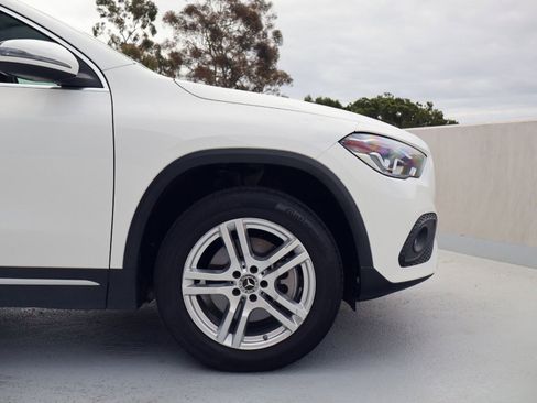 Used 2021 Mercedes-Benz GLA 250 image 11
