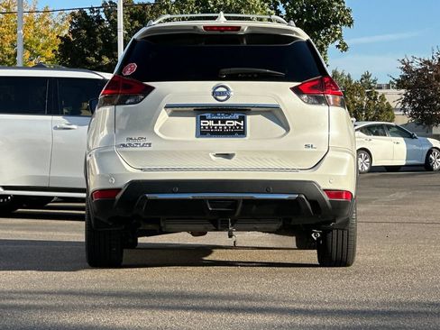 Used 2020 Nissan Rogue SL FWD image 8