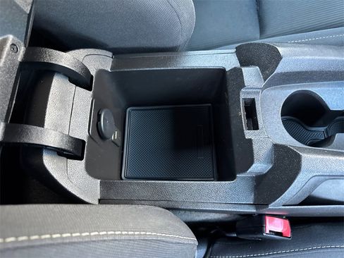 Used 2014 Chevrolet Camaro LT image 16