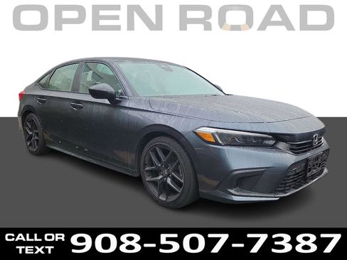Used 2024 Honda Civic Sport image 1