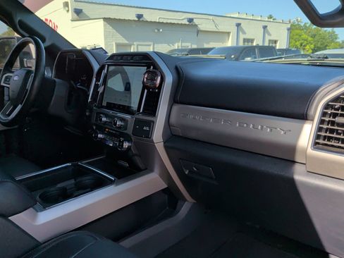 Used 2022 Ford F250 Lariat w/ Tremor Off-Road Package AWD/4WD image 18