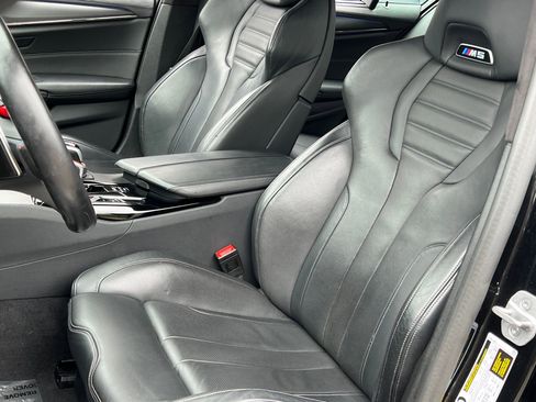Used 2023 BMW M5 w/ Executive Package image 4