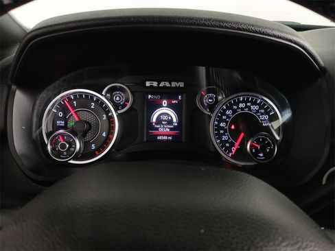 Used 2021 RAM 2500 Big Horn w/ Level 1 Equipment Group image 12