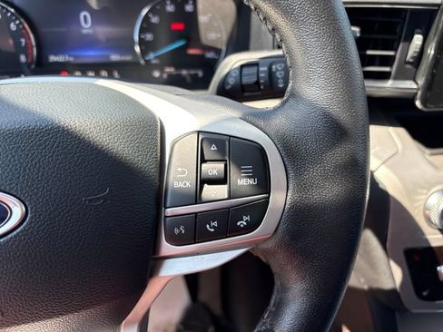 Used 2023 Ford Explorer XLT w/ Equipment Group 202A AWD/4WD image 12