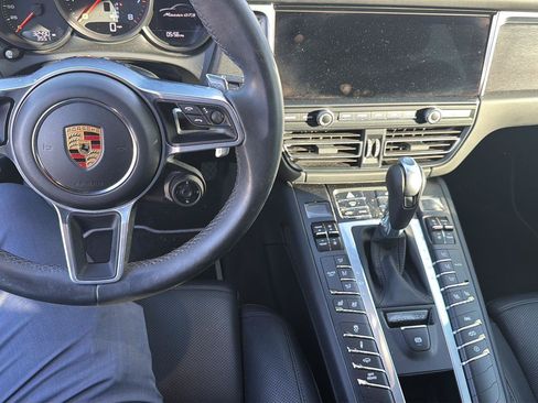 Used 2021 Porsche Macan GTS AWD/4WD image 7