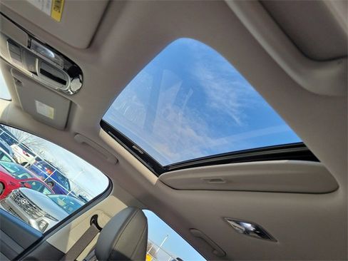 Certified 2025 Hyundai Tucson SEL image 32