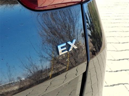 Used 2022 Kia Sportage EX image 27