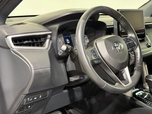 Certified 2024 Toyota Corolla Cross AWD Hybrid image 17