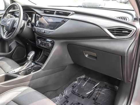 Used 2021 Buick Encore GX Essence w/ Experience Buick Package image 38