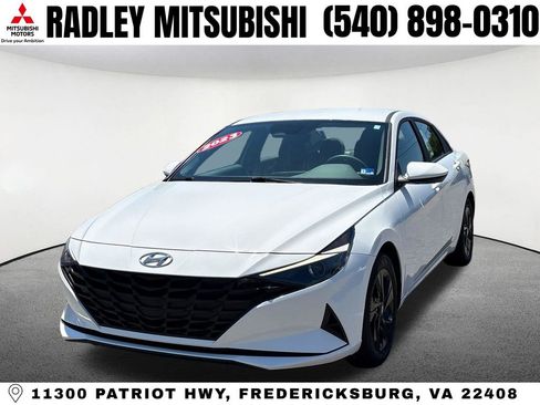 Used 2023 Hyundai Elantra Blue w/ Cargo Package FWD image 1