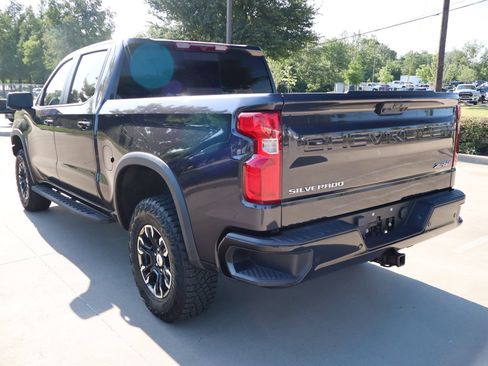 Used 2023 Chevrolet Silverado 1500 ZR2 AWD/4WD image 6