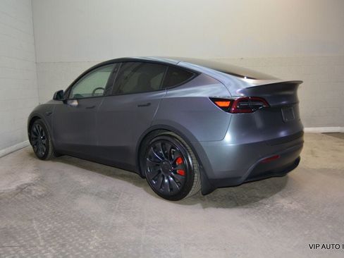 Used 2022 Tesla Model Y Performance AWD/4WD image 8