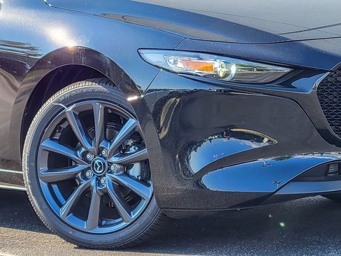 Used 2025 MAZDA MAZDA3 s image 3