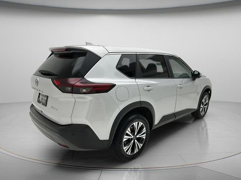 Used 2023 Nissan Rogue SV AWD/4WD image 4