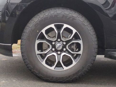 Used 2024 Ford Expedition Max XLT image 17