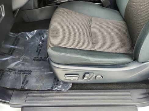 Used 2022 Toyota 4Runner TRD Off-Road image 33