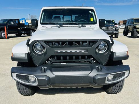 Used 2024 Jeep Gladiator Sport image 31