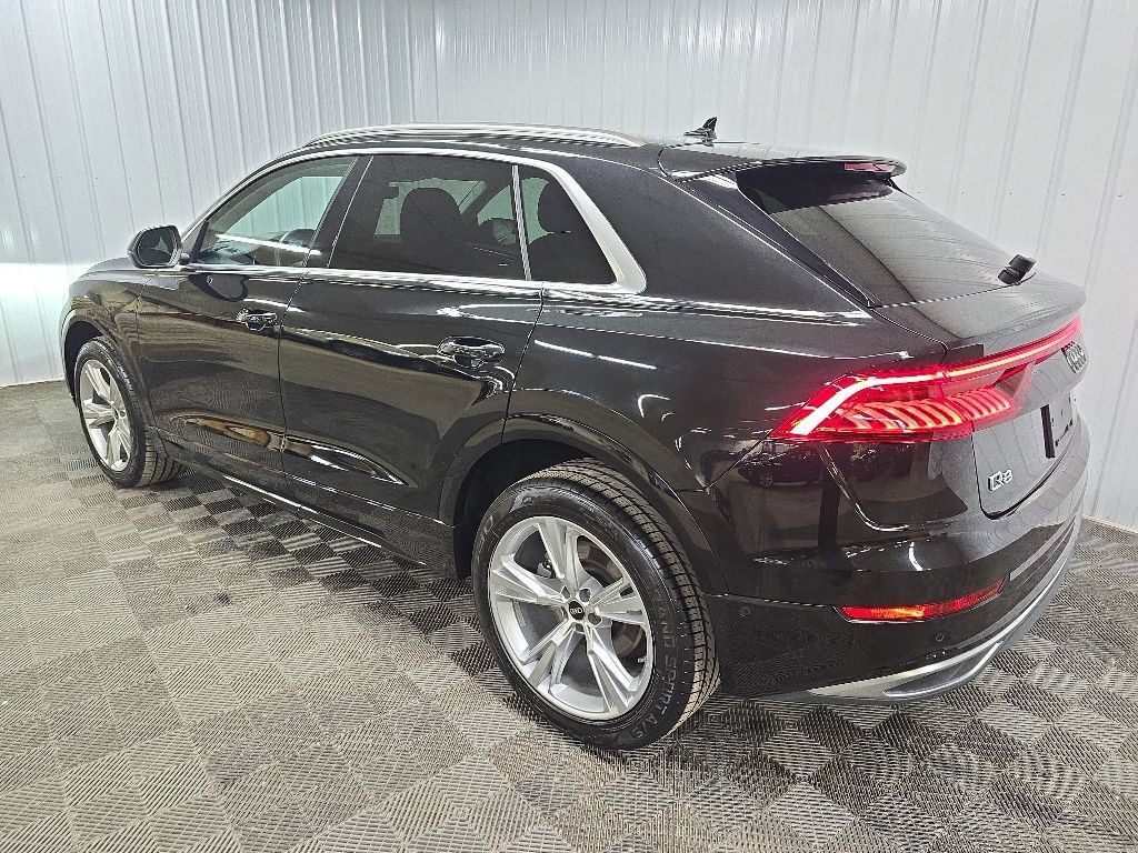Used 2023 Audi Q8 Premium Plus w/ Premium Plus Package AWD/4WD image 9