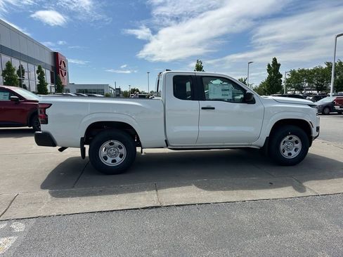 New 2026 Nissan Frontier S AWD/4WD image 8