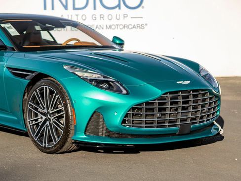 Used 2026 Aston Martin DB12 Coupe image 5