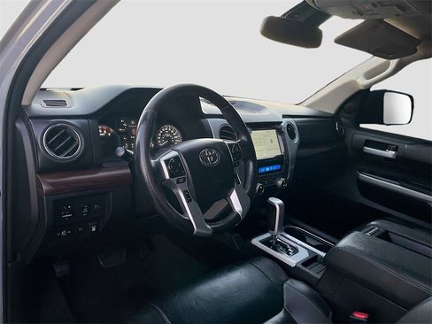 Used 2021 Toyota Tundra Limited w/ Limited Premium Package image 9