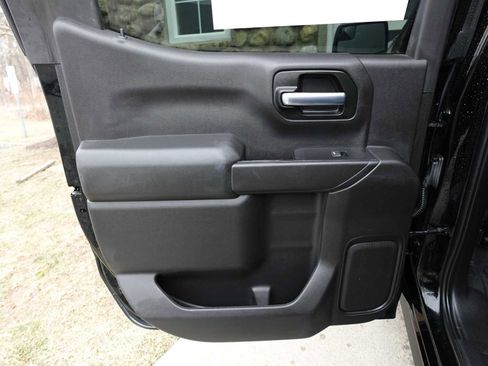 Used 2020 Chevrolet Silverado 1500 LT w/ All-Star Edition image 23