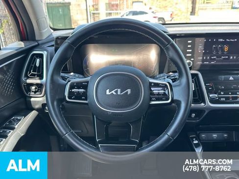Used 2022 Kia Sorento S FWD image 28