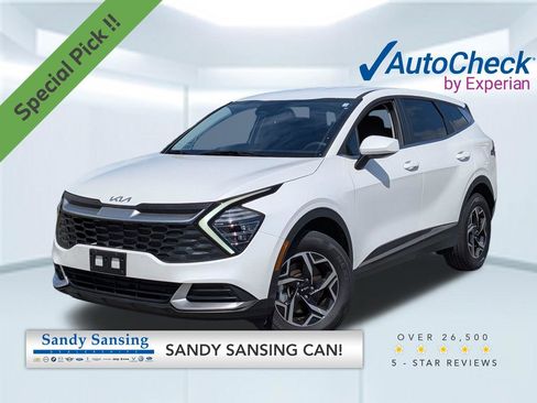 Used 2024 Kia Sportage LX image 1