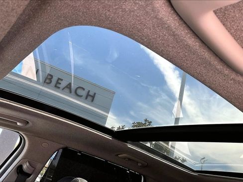 Used 2019 Hyundai Santa Fe FWD image 12