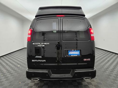 New 2024 GMC Savana 2500 image 4