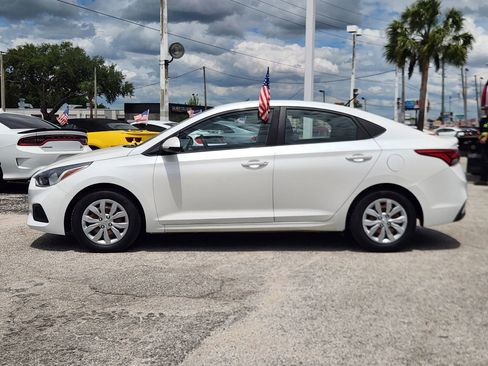 Used 2019 Hyundai Accent SE image 5