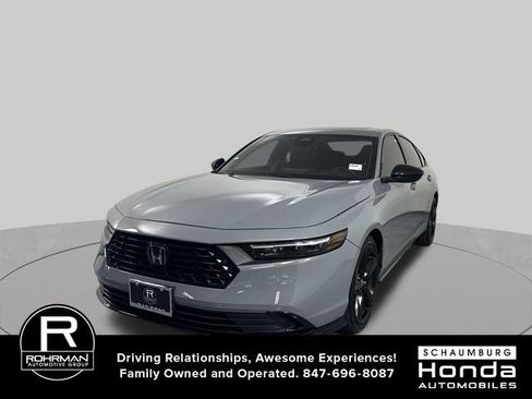 Used 2025 Honda Accord Sport image 2