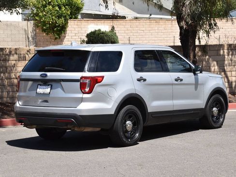 Used 2017 Ford Explorer 4WD Police Interceptor image 10