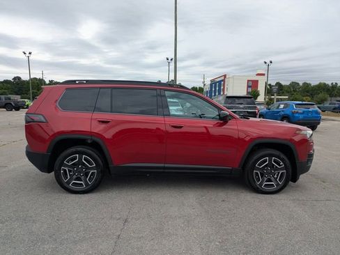 New 2026 Jeep Cherokee Laredo AWD/4WD image 2