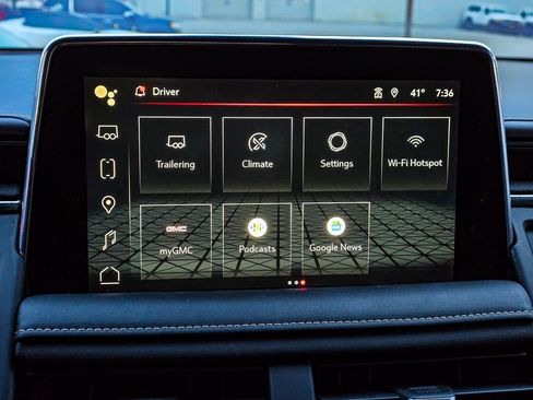 Used 2022 GMC Yukon AT4 w/ Max Trailering Package image 15