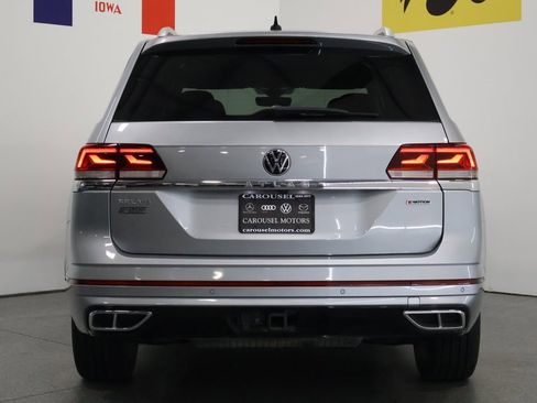 Used 2022 Volkswagen Atlas SEL R-Line image 11
