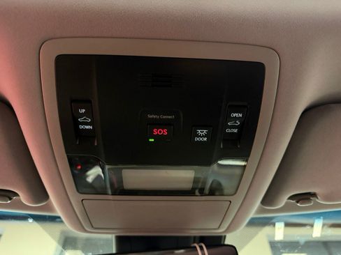 Used 2018 Lexus RX 350L AWD image 51