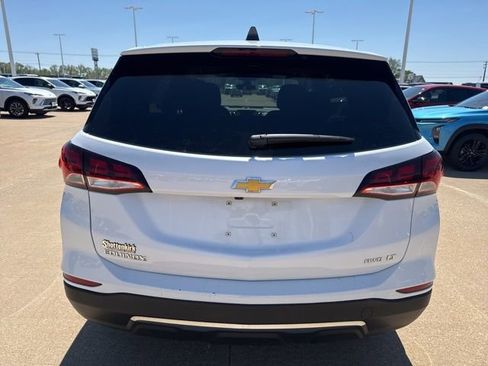 Used 2024 Chevrolet Equinox LT AWD/4WD image 4