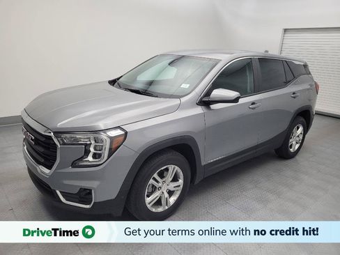 Used 2024 GMC Terrain SLE AWD/4WD image 1