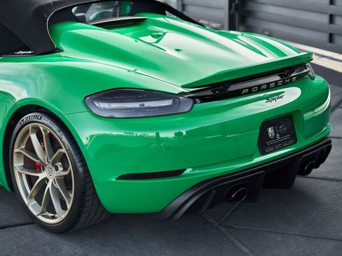 Used 2023 Porsche 718 Boxster Spyder image 12