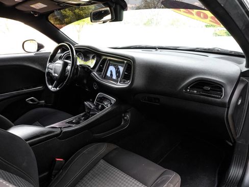 Used 2022 Dodge Challenger GT image 23