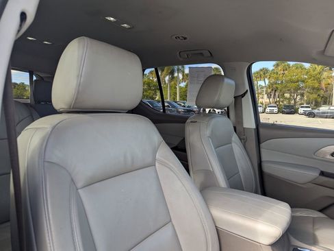 Used 2018 Chevrolet Traverse LT w/ LPO, 'HIT The Road' Package image 11