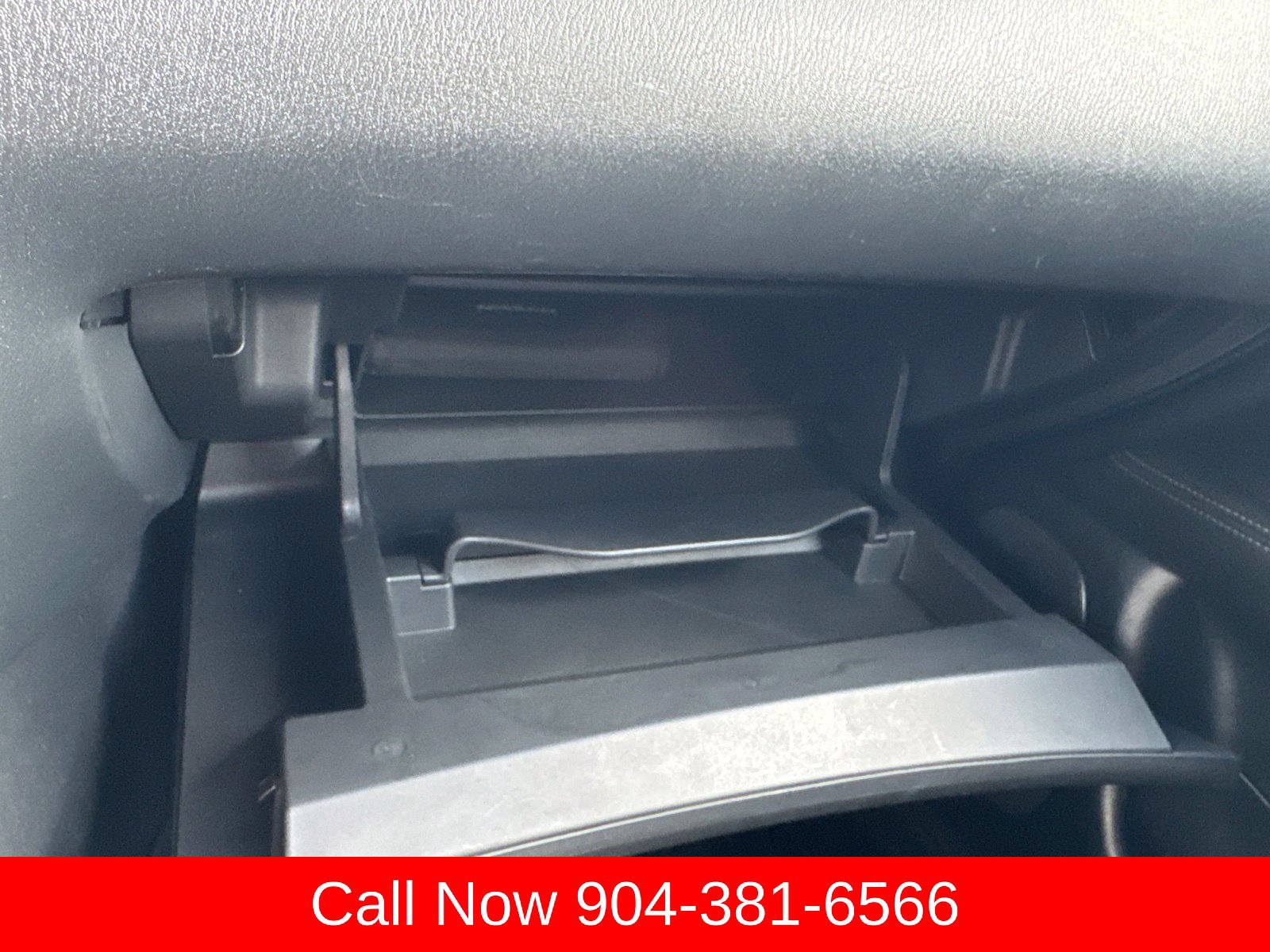 Used 2020 Nissan Pathfinder SL FWD image 35