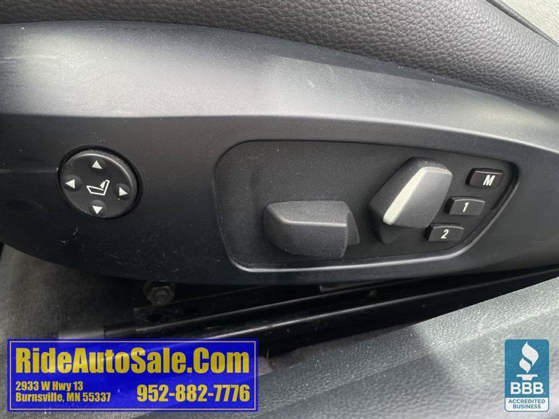 Used 2011 BMW 328i xDrive Coupe AWD/4WD image 15