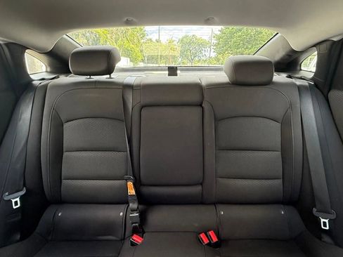 Used 2017 Chevrolet Malibu LS image 14