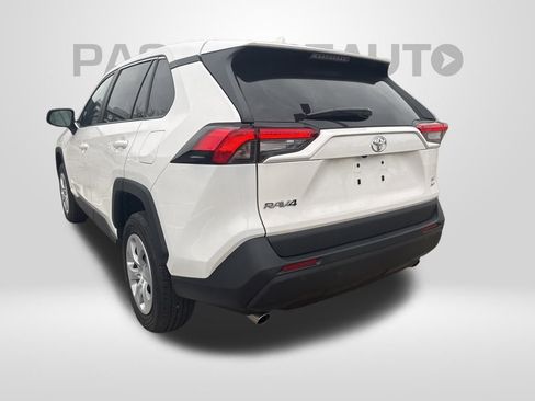 Used 2025 Toyota RAV4 LE image 5