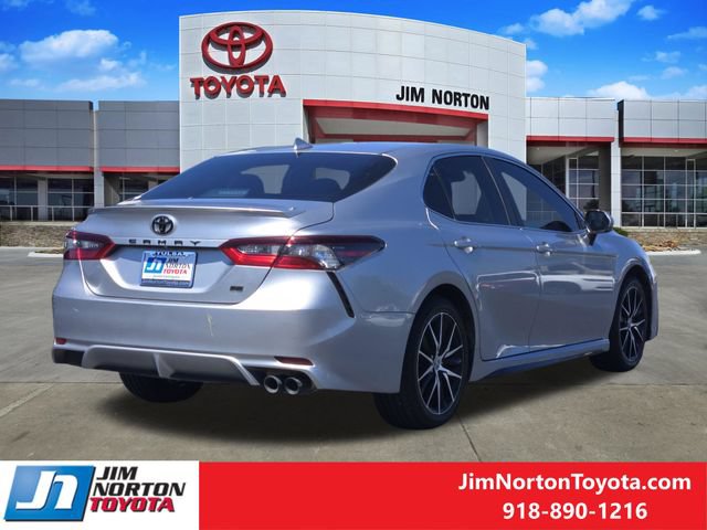 Used 2024 Toyota Camry SE FWD image 8
