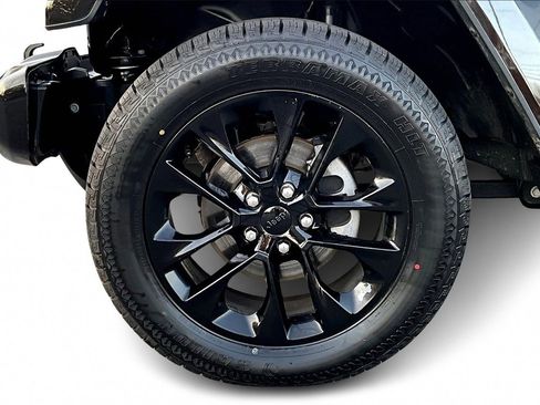 Certified 2023 Jeep Gladiator Overland image 32