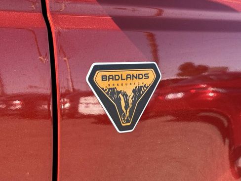 Certified 2022 Ford Bronco Badlands image 28