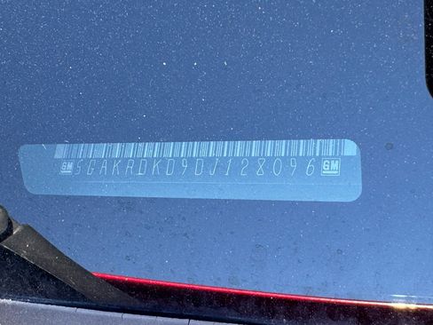 Used 2013 Buick Enclave Premium image 9